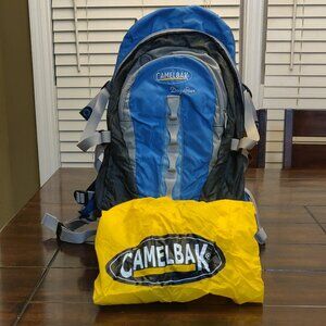 CamelBak Day Star 16 Hydration Backpack With Rain Cover